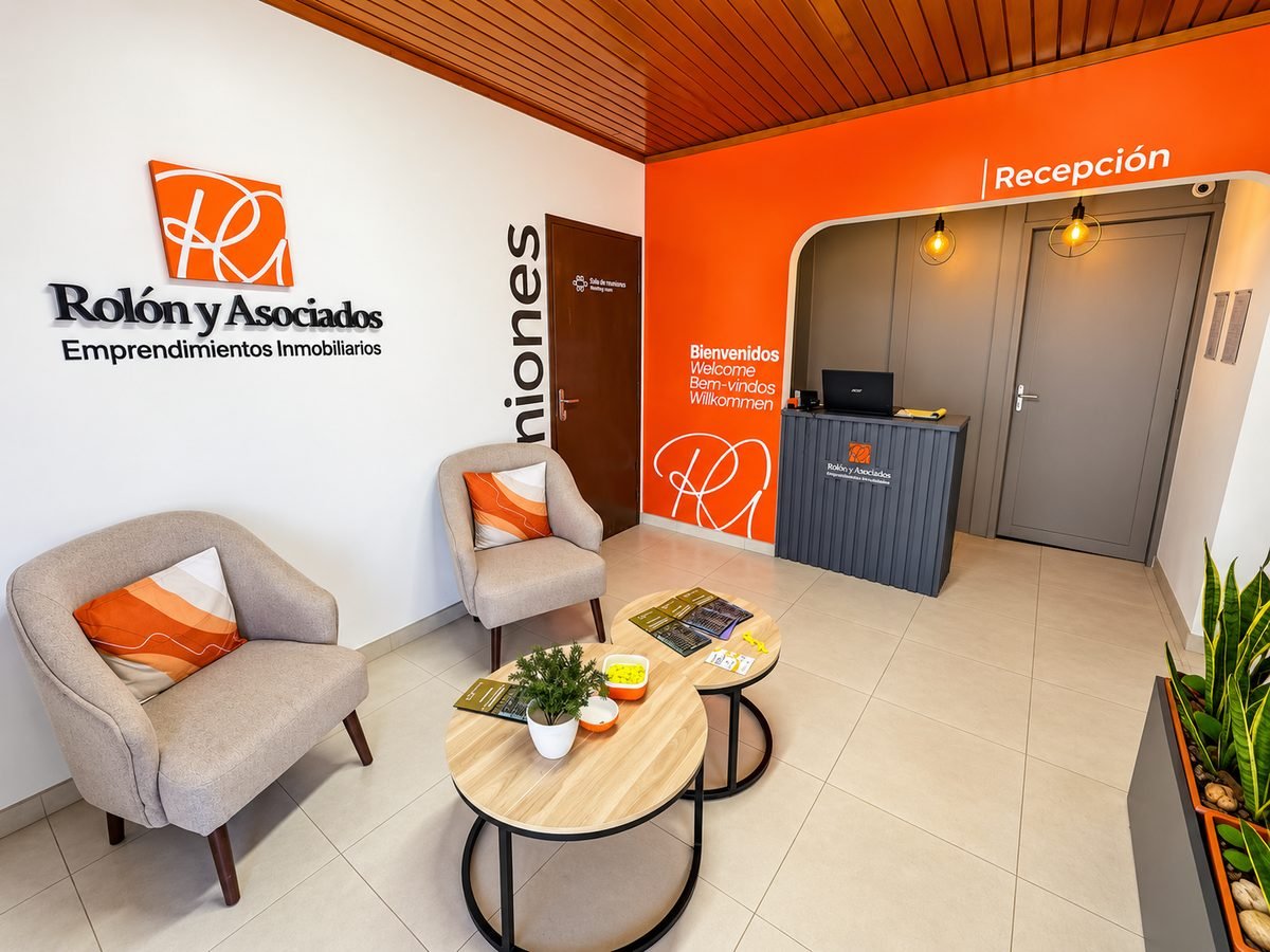 Recepción de la oficina de Rolón y Asociados